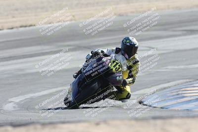 media/Nov-01-2025-CVMA (Sat) [[fc0f7531b8]]/Race 9-Amateur Supersport Middleweight/